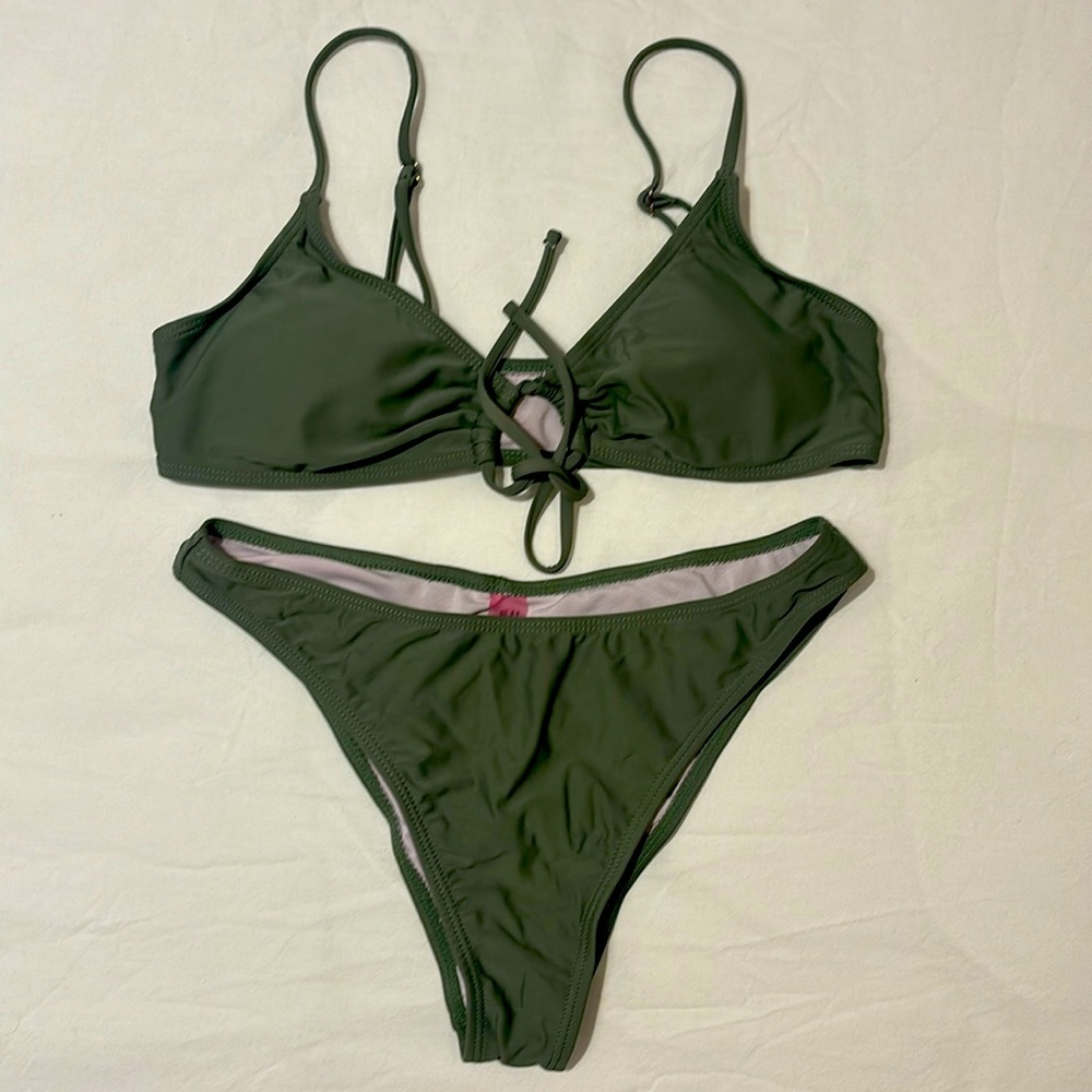 Bathing Suit - Picture 5 of 15